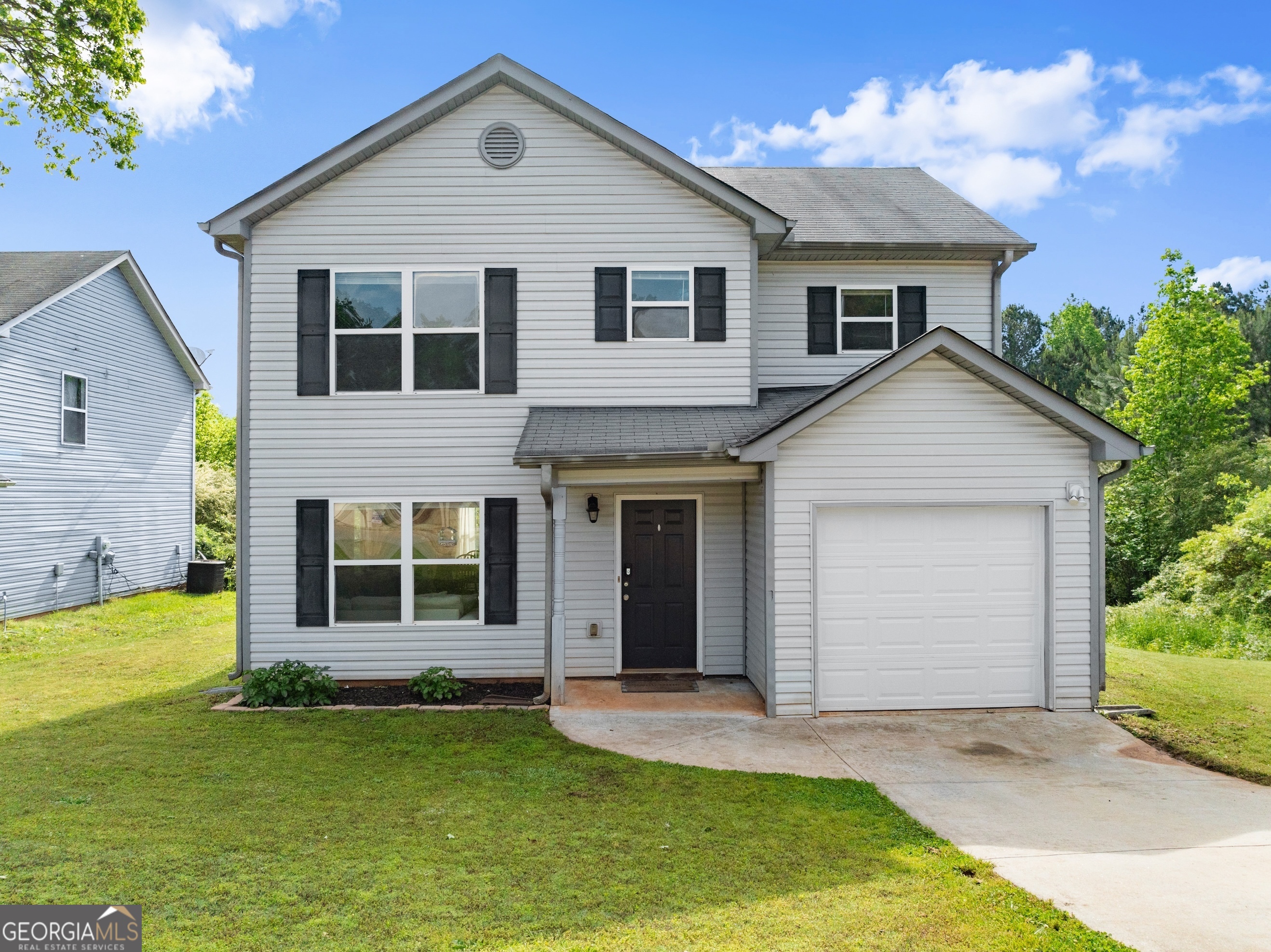 462 Magnolia Grove PL