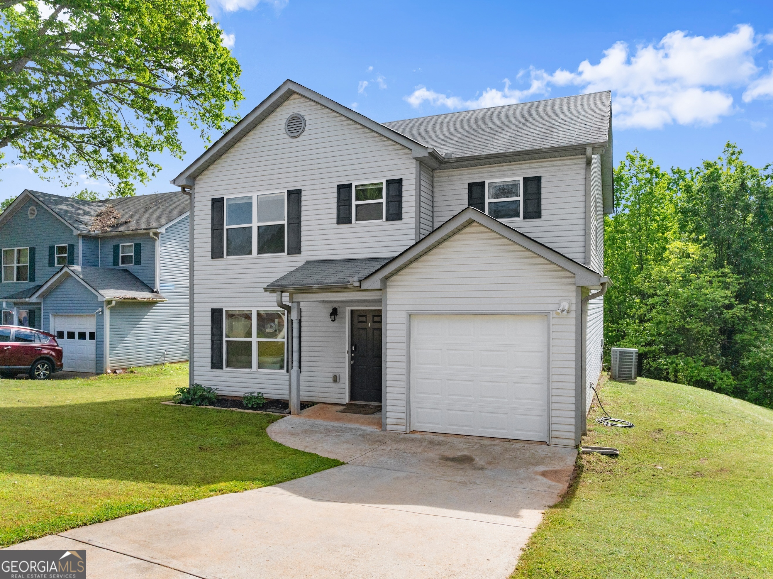462 Magnolia Grove PL
