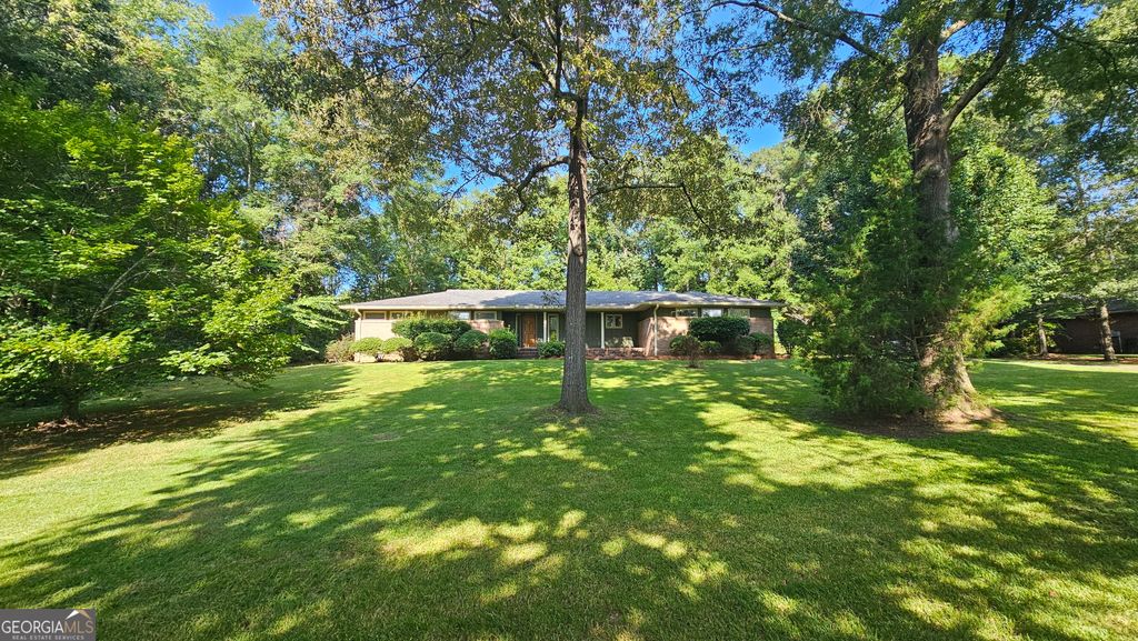 Photo of 810 Joy Drive, Macon, GA 31210 (MLS # 10631335)