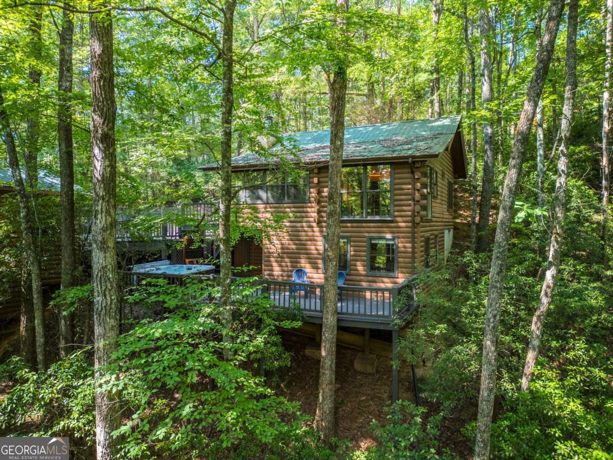 556 Cherry Lake DR