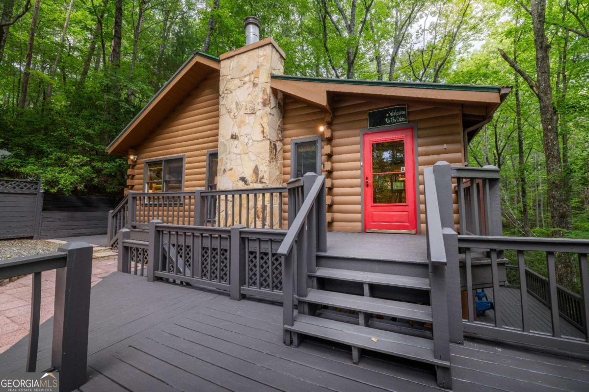 556 Cherry Lake DR