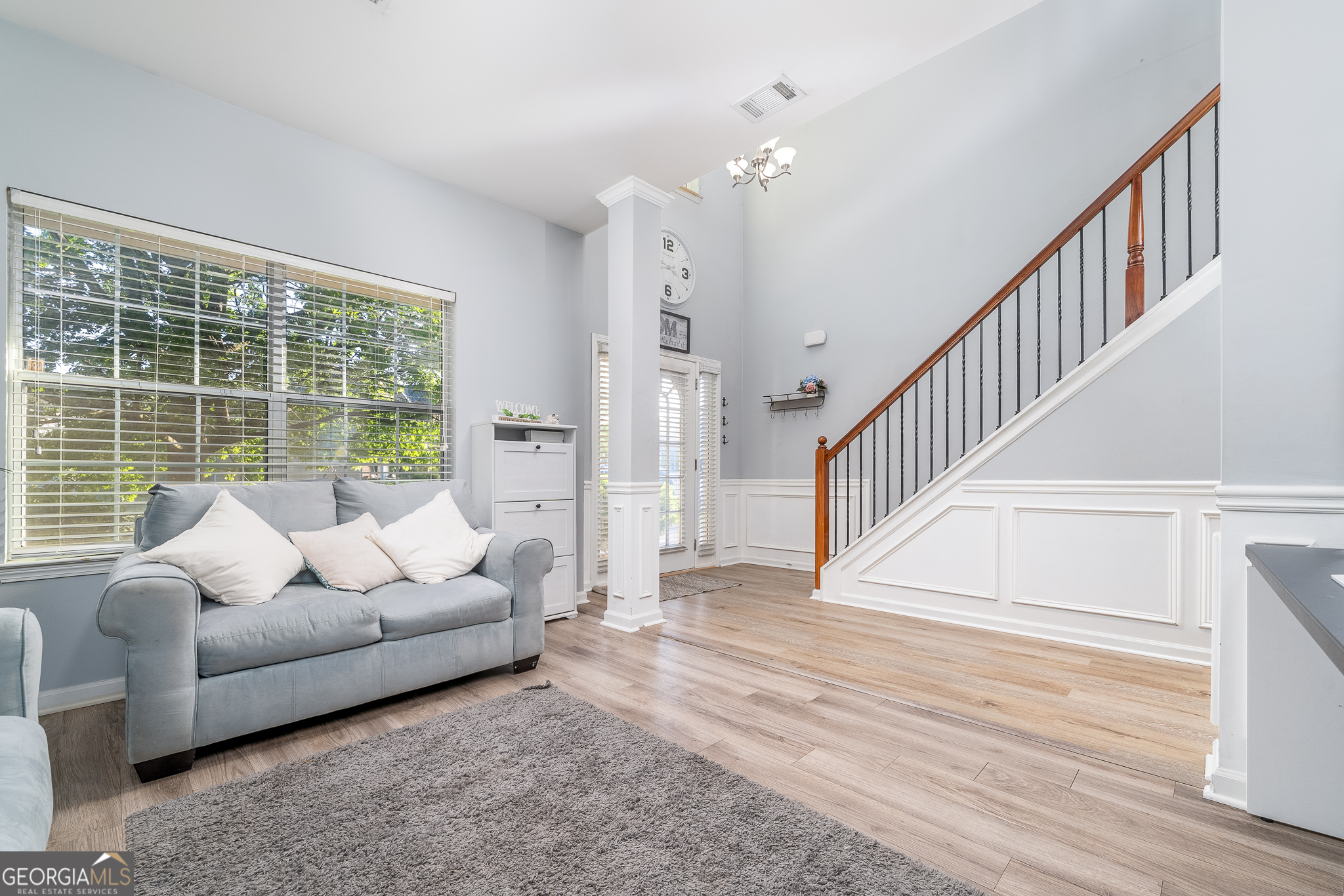 2984 Gayle Manor LN