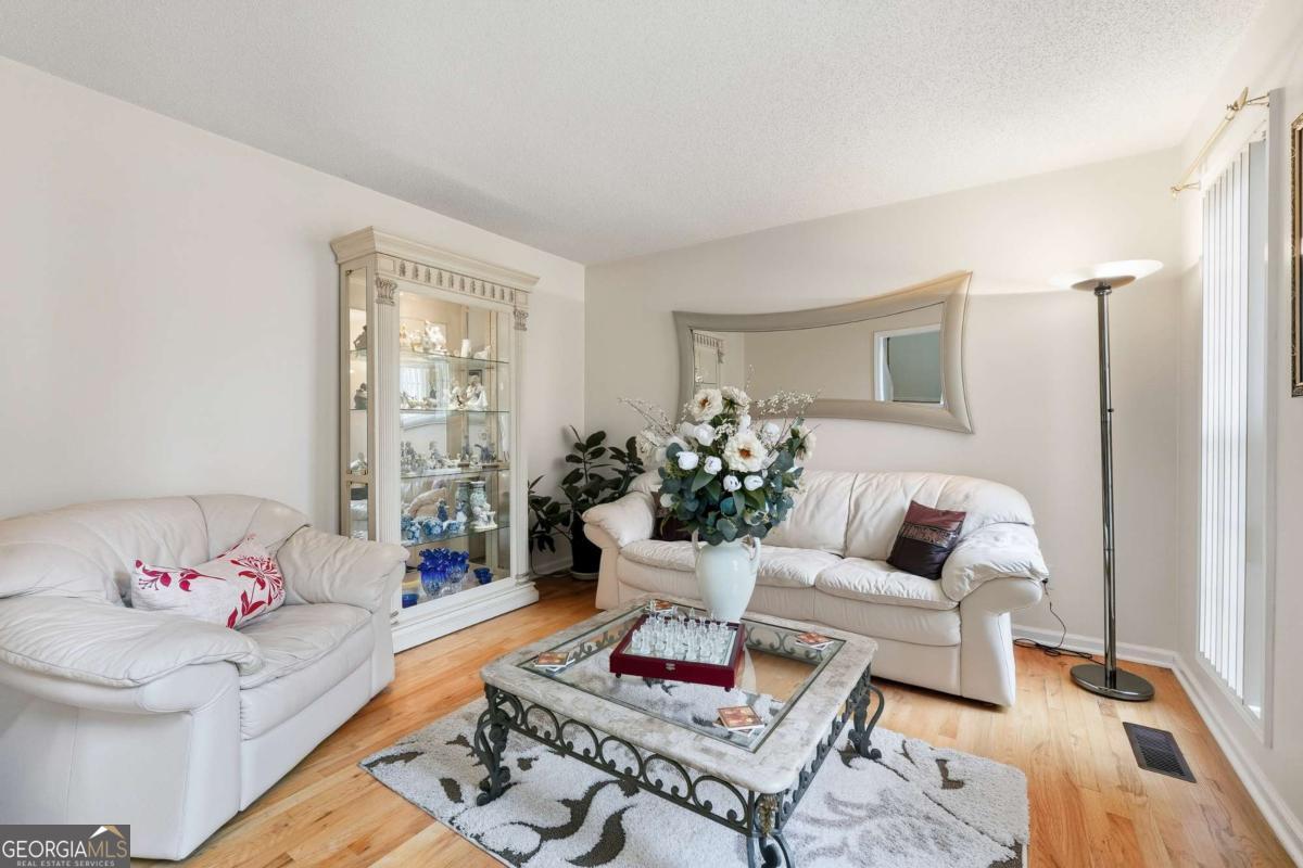 Pennington Hill - Residential