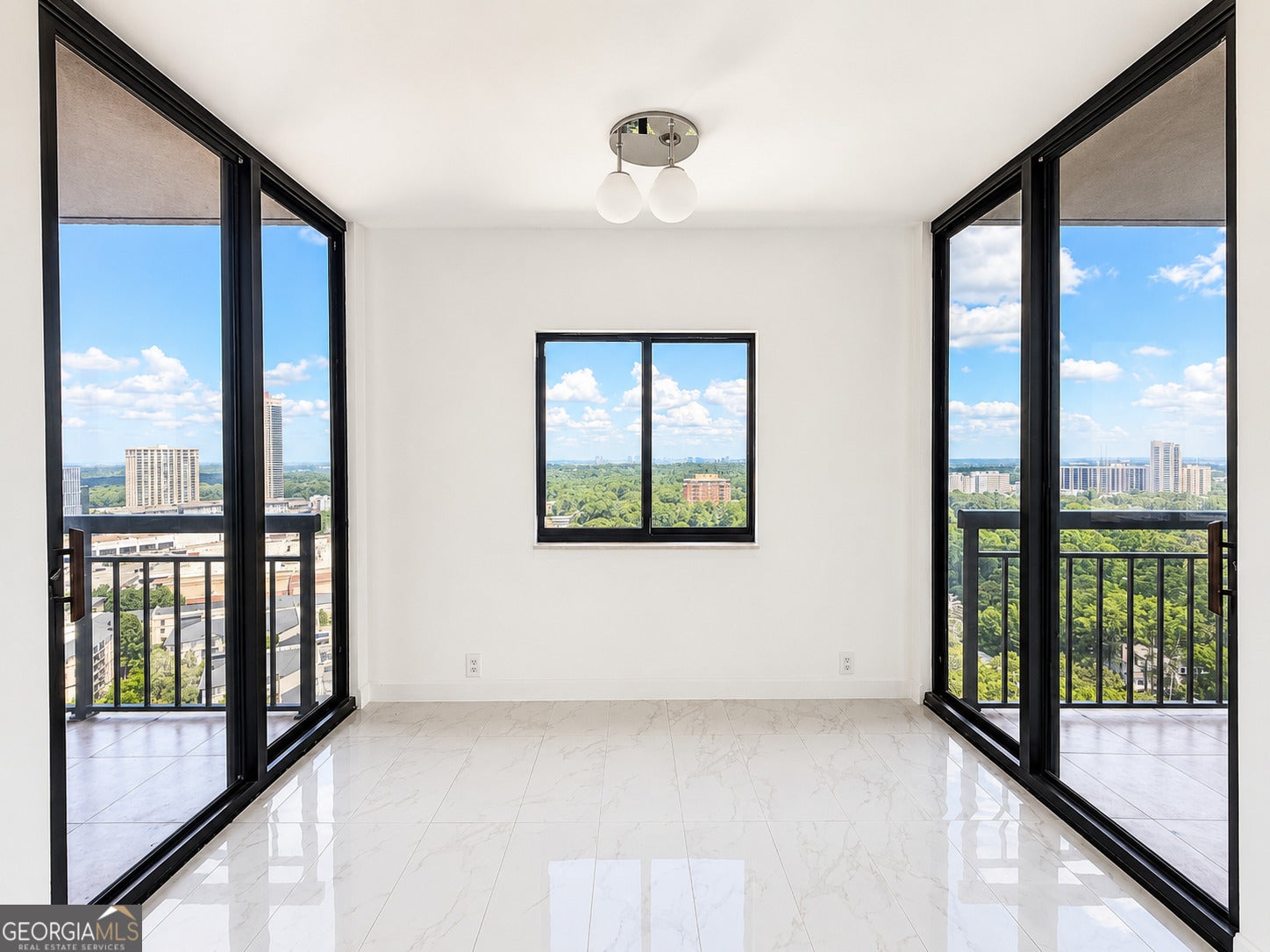 3481 Lakeside DR NE APT P201