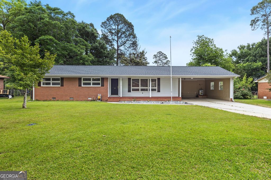 Photo of 820 Glenwood Avenue, Perry, GA 31069 (MLS # 10758823)