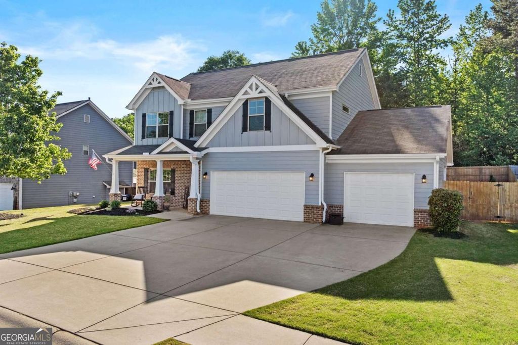 Photo of 530 Evergreen Way, Jefferson, GA 30549 (MLS # 10753410)