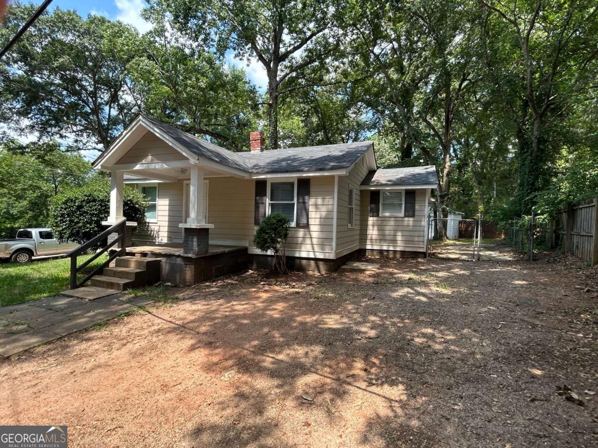 Quaint, Fully Renovated 3-Bedroom Home in Athens, GA. The home just underwent a complete renovation, so everything inside is practically brand new, from appliances to finishes. The large yard offers plenty of outdoor space, and the quiet neighborhood provides a peaceful setting for relaxation or work. Conveniently located just 2.5 miles from UGA North Campus and 2.5 miles from the UGA Vet School, it's also a short walk to bus stops for easy access around town.