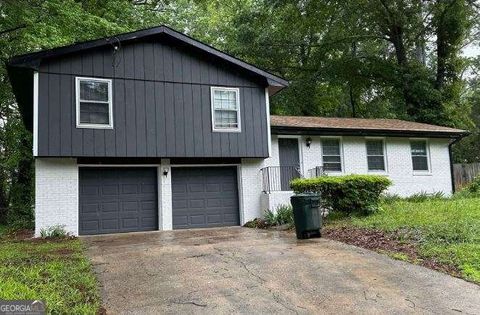 586 Chris CIR Lawrenceville GA 30044