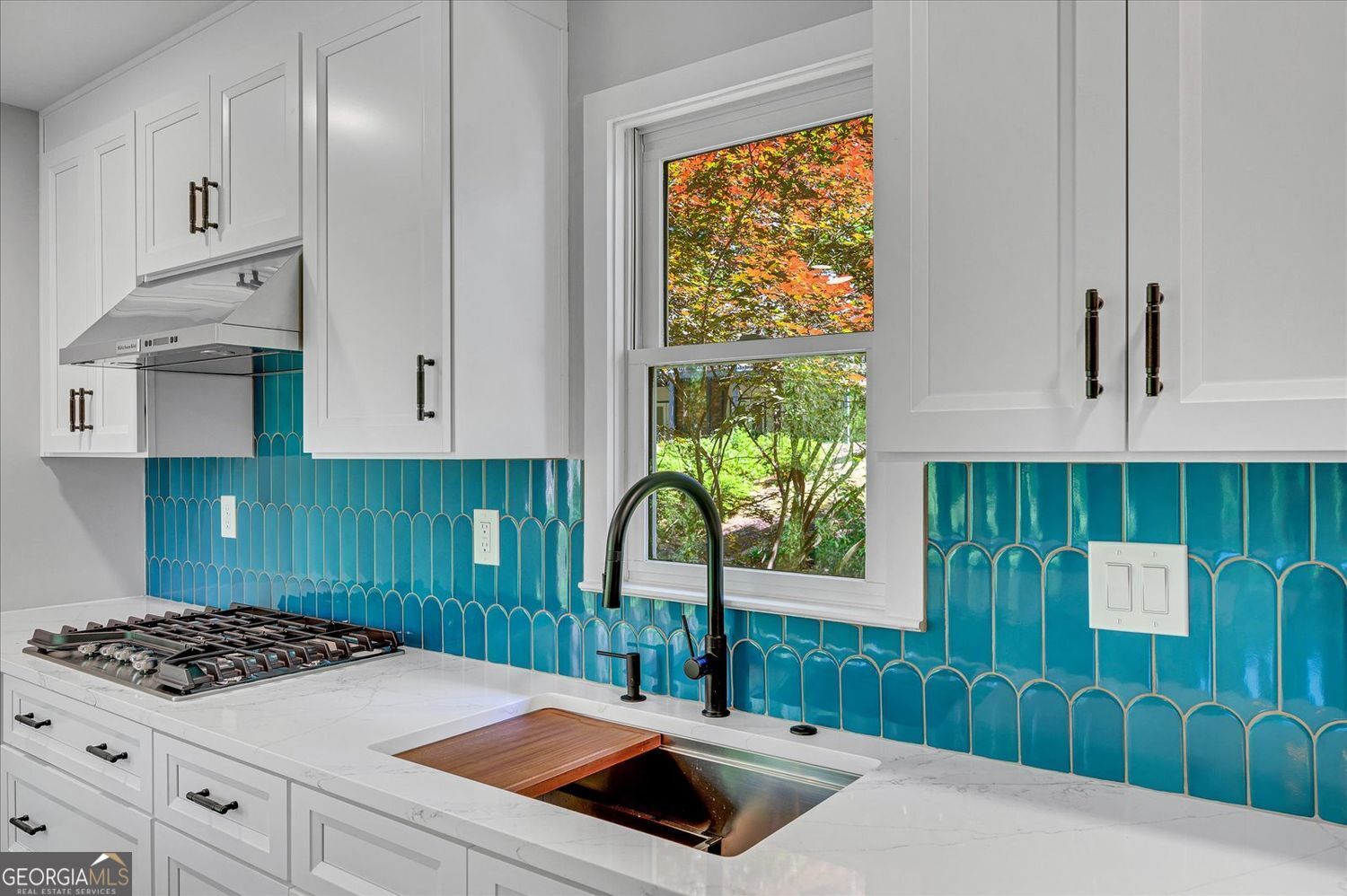 615 NW Mark Trail CT NW