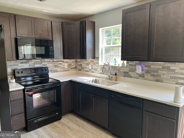 224 Vineyard DR