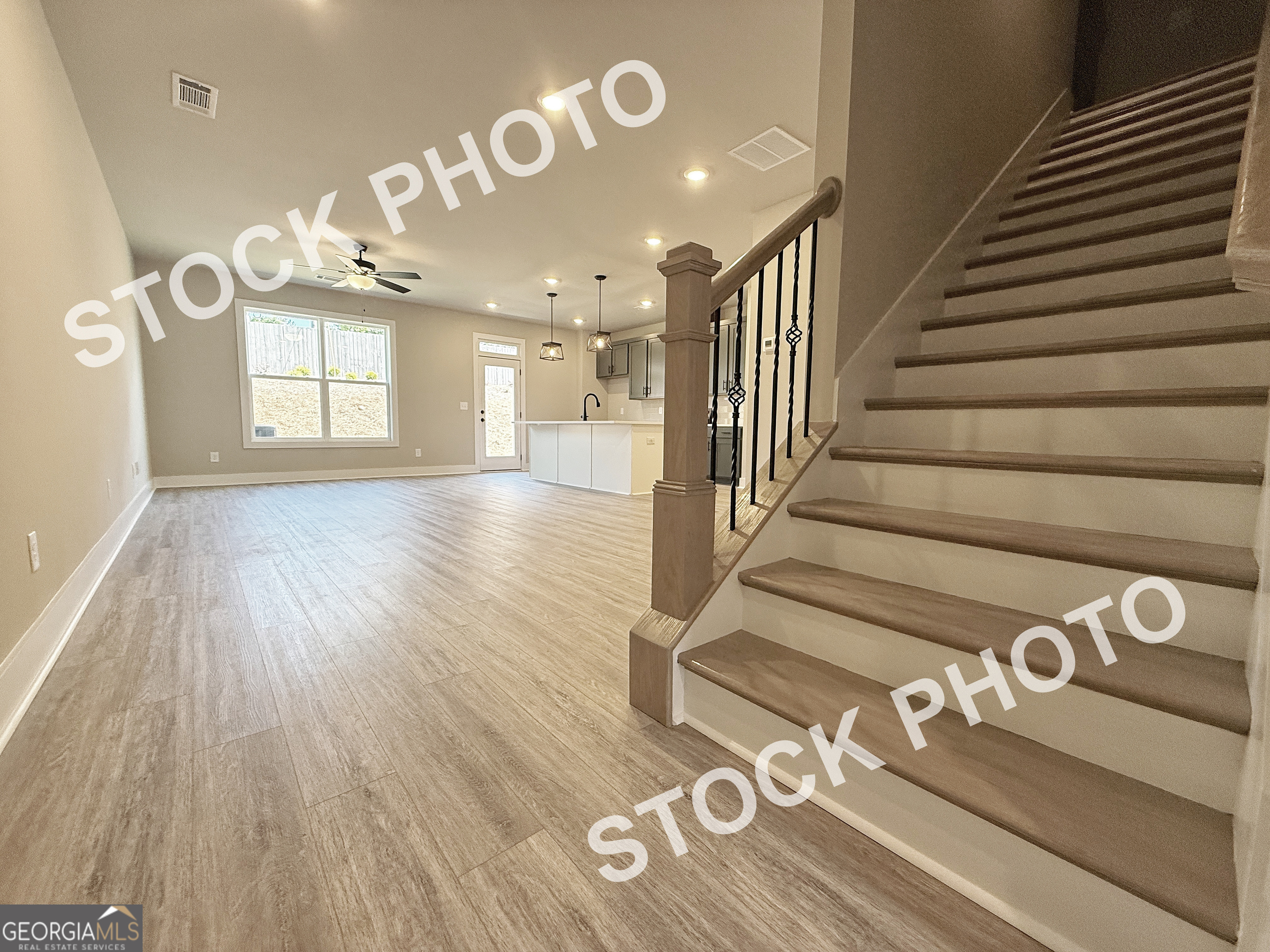 5722 Urban Village WAY 8