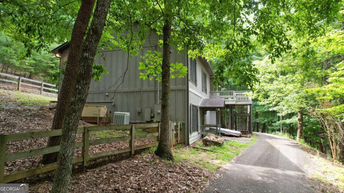 434 Sunset CT