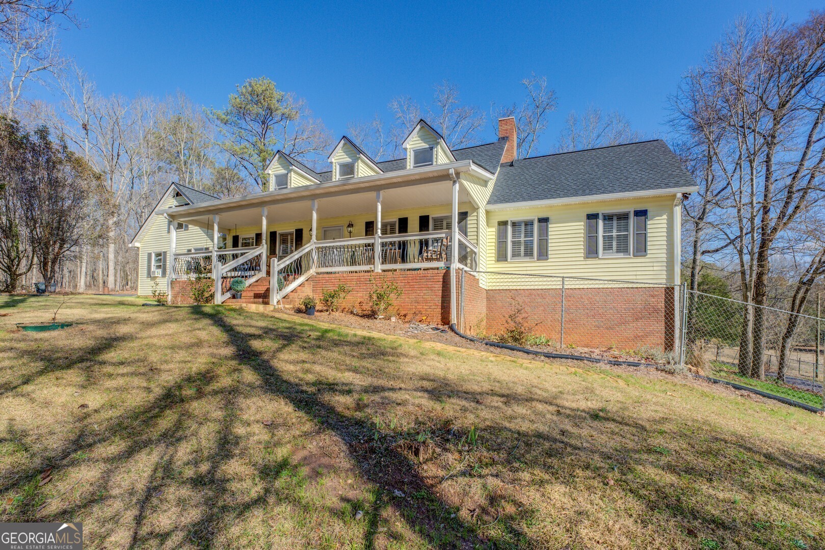 1060 River Cove RD