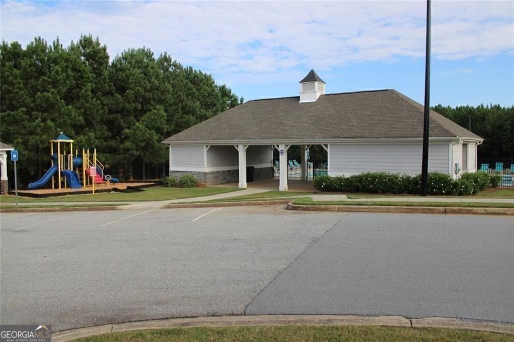 Dallas, Georgia 30132, United States, 5 Bedrooms Bedrooms, ,3 BathroomsBathrooms,Residential,Active,205100