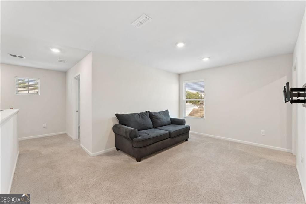 Dallas, Georgia 30132, United States, 5 Bedrooms Bedrooms, ,3 BathroomsBathrooms,Residential,Active,205100