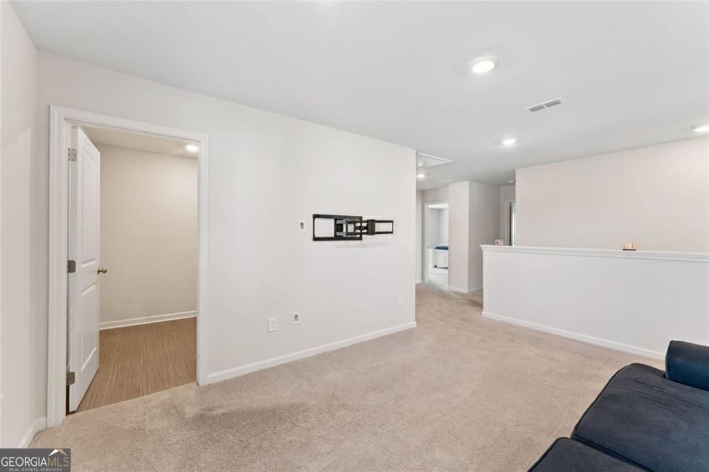 Dallas, Georgia 30132, United States, 5 Bedrooms Bedrooms, ,3 BathroomsBathrooms,Residential,Active,205100