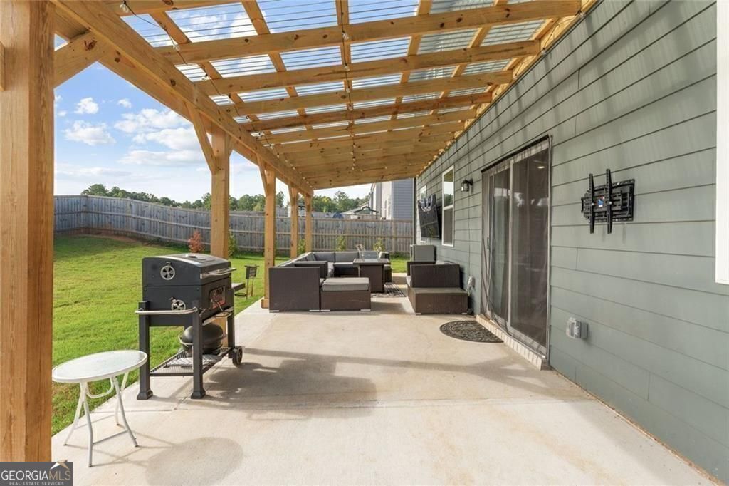 Dallas, Georgia 30132, United States, 5 Bedrooms Bedrooms, ,3 BathroomsBathrooms,Residential,Active,205100