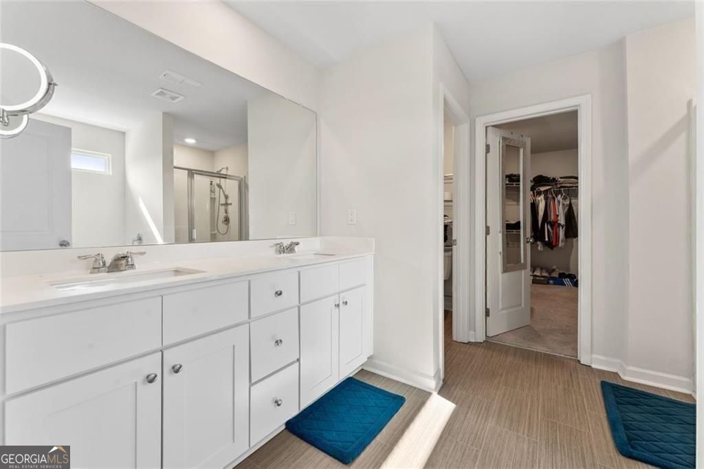 Dallas, Georgia 30132, United States, 5 Bedrooms Bedrooms, ,3 BathroomsBathrooms,Residential,Active,205100