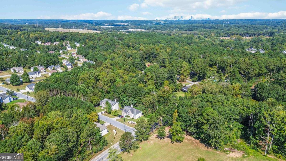 2987 Bouldercrest RD