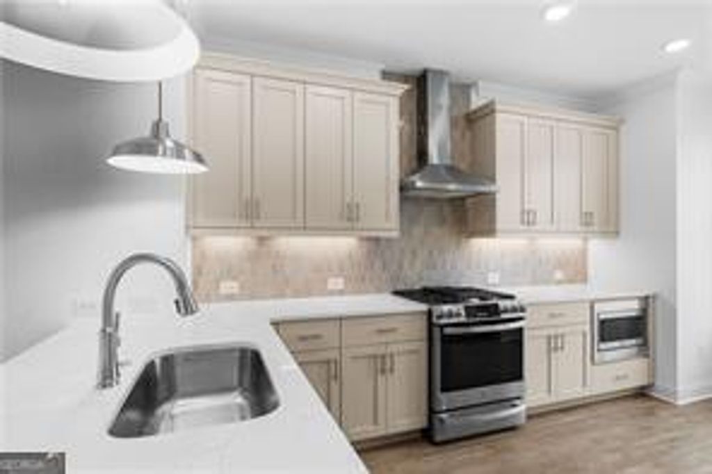 Photo of 2862 EVANSHIRE Avenue, DULUTH, GA 30096 (MLS # 10717147)