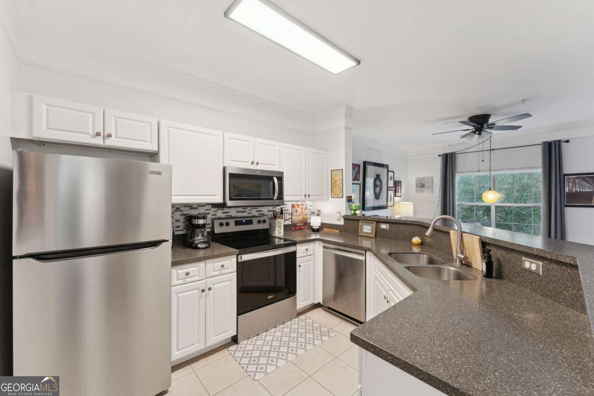 2122 Whitemarsh WAY