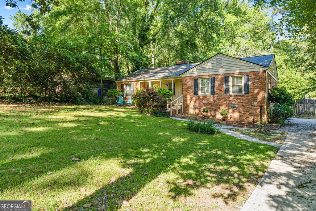Photo of 732 Valley Trail, Macon, GA 31204 (MLS # 10765917)