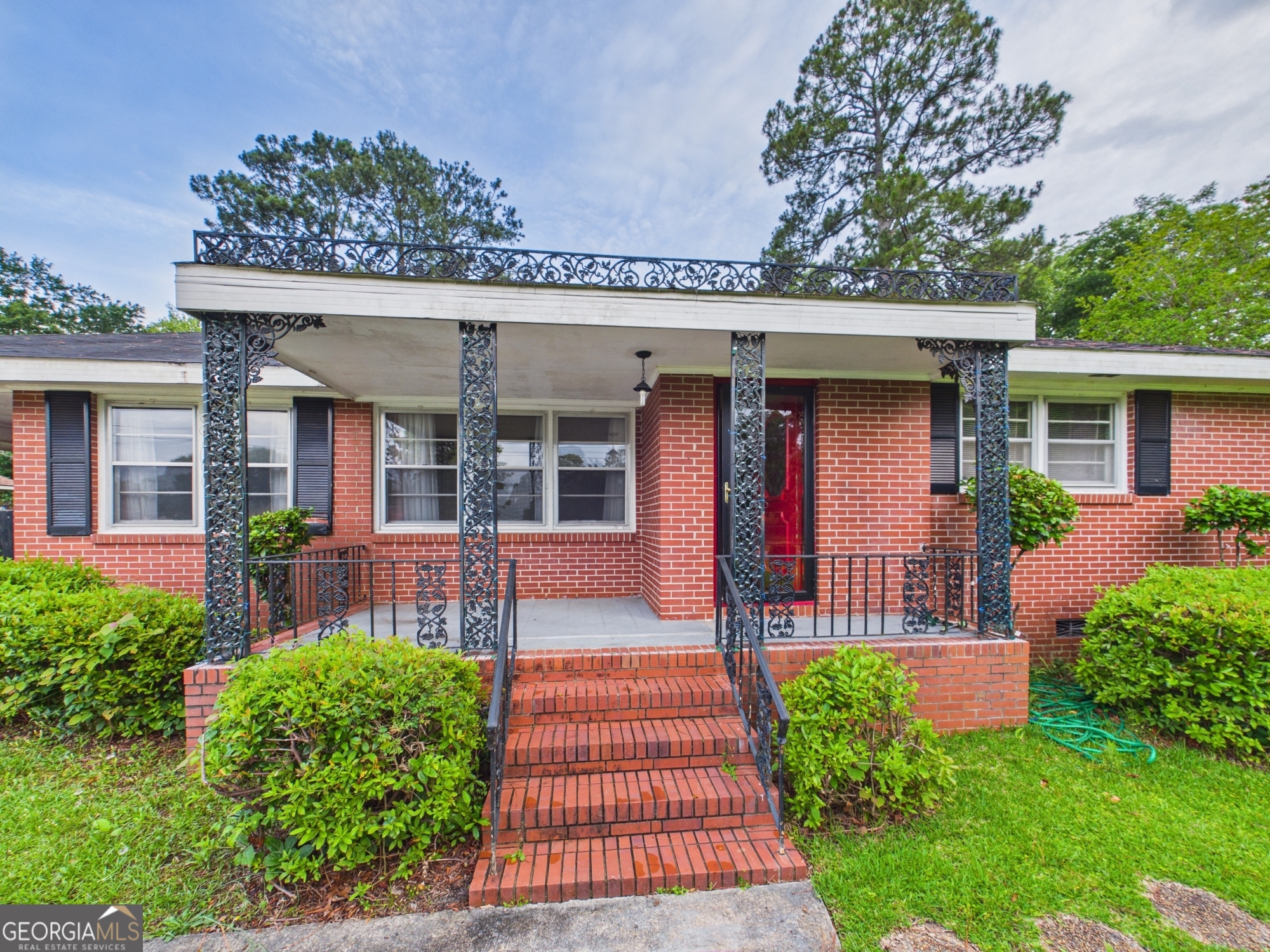209 Bernard DR