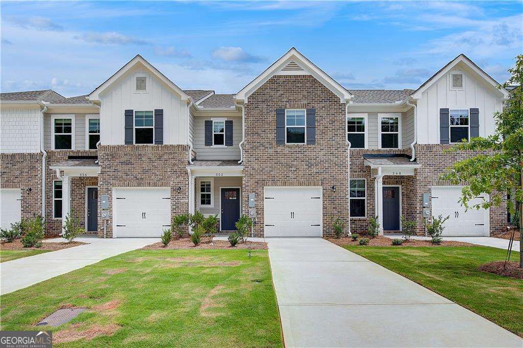 Photo of 352 Navigator Lane, Mcdonough, GA 30253 (MLS # 10636705)