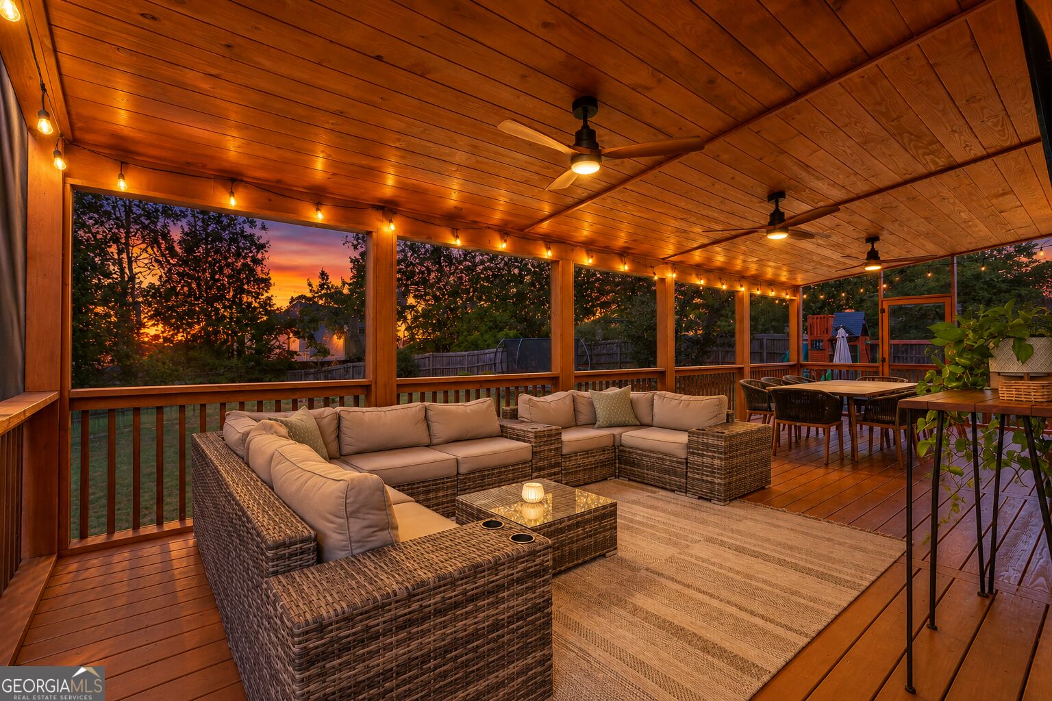 100 Wentworth WAY