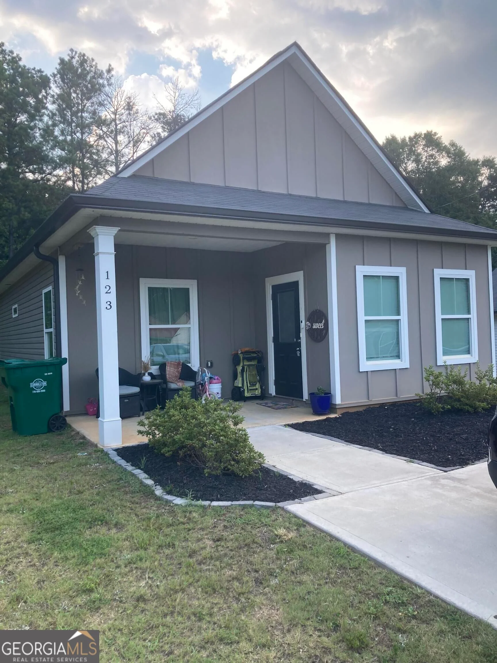 123 Chalfont Circle