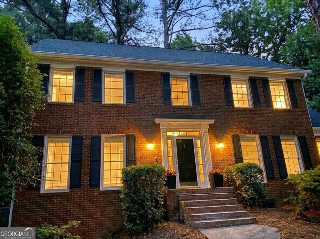 Photo of 153 Lakeside Drive, Kennesaw, GA 30144 (MLS # 10758586)