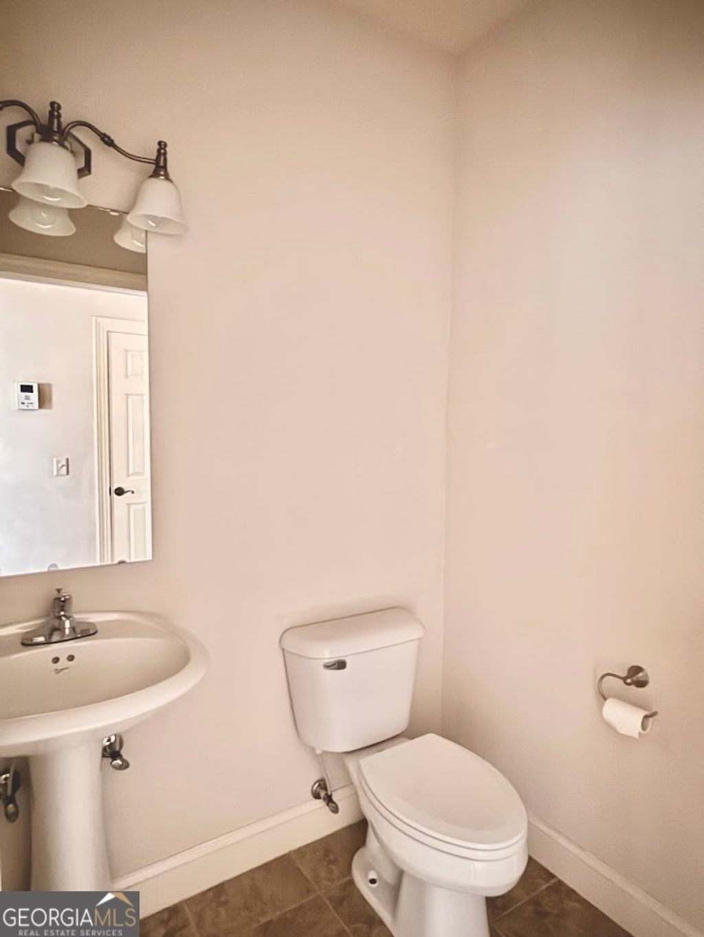 Photo of 708 Osborne St #206, Saint Marys, GA 31558 (MLS # 10768633)