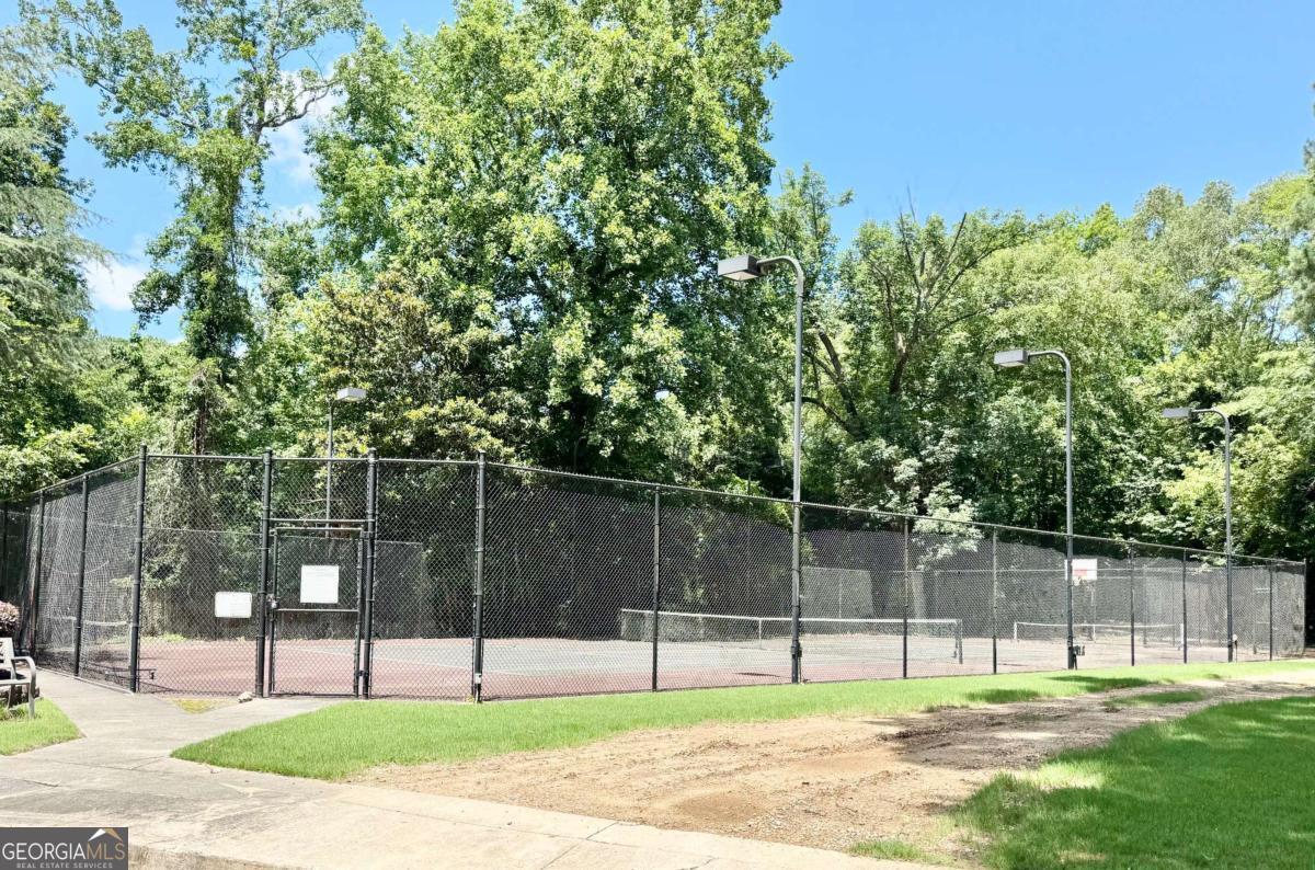 Raleigh Square - Residential