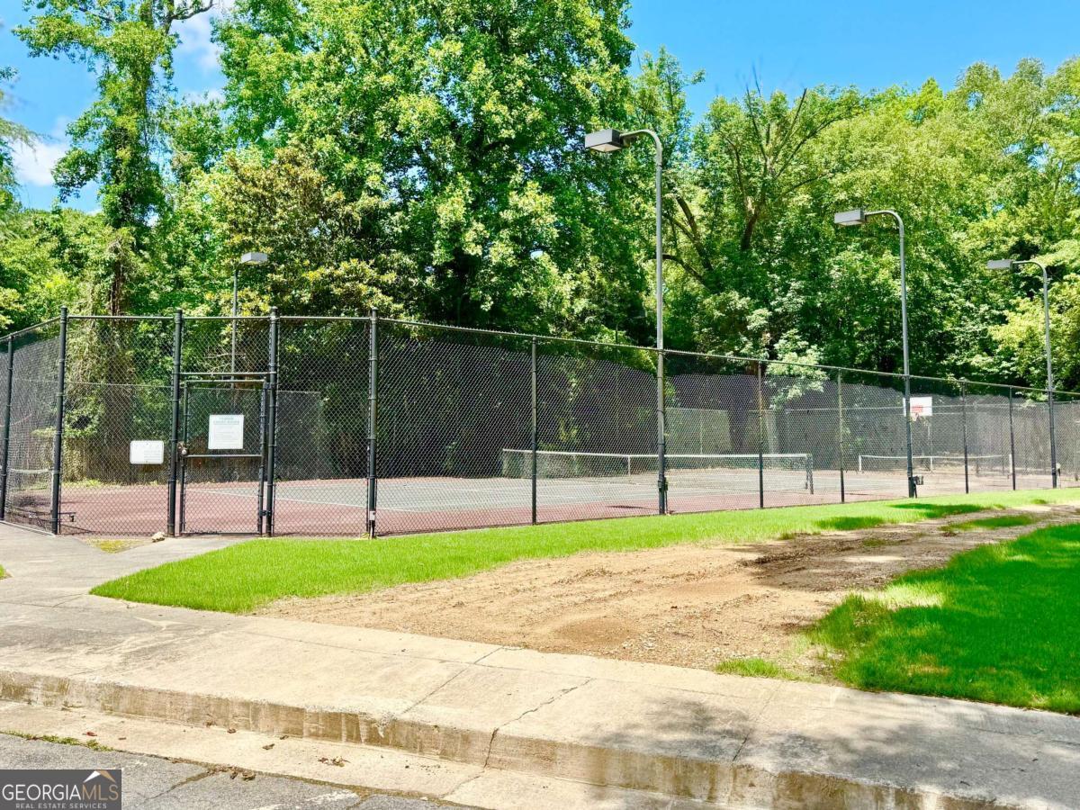 Raleigh Square - Residential