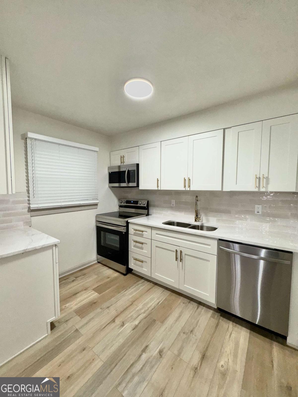 Raleigh Square - Residential