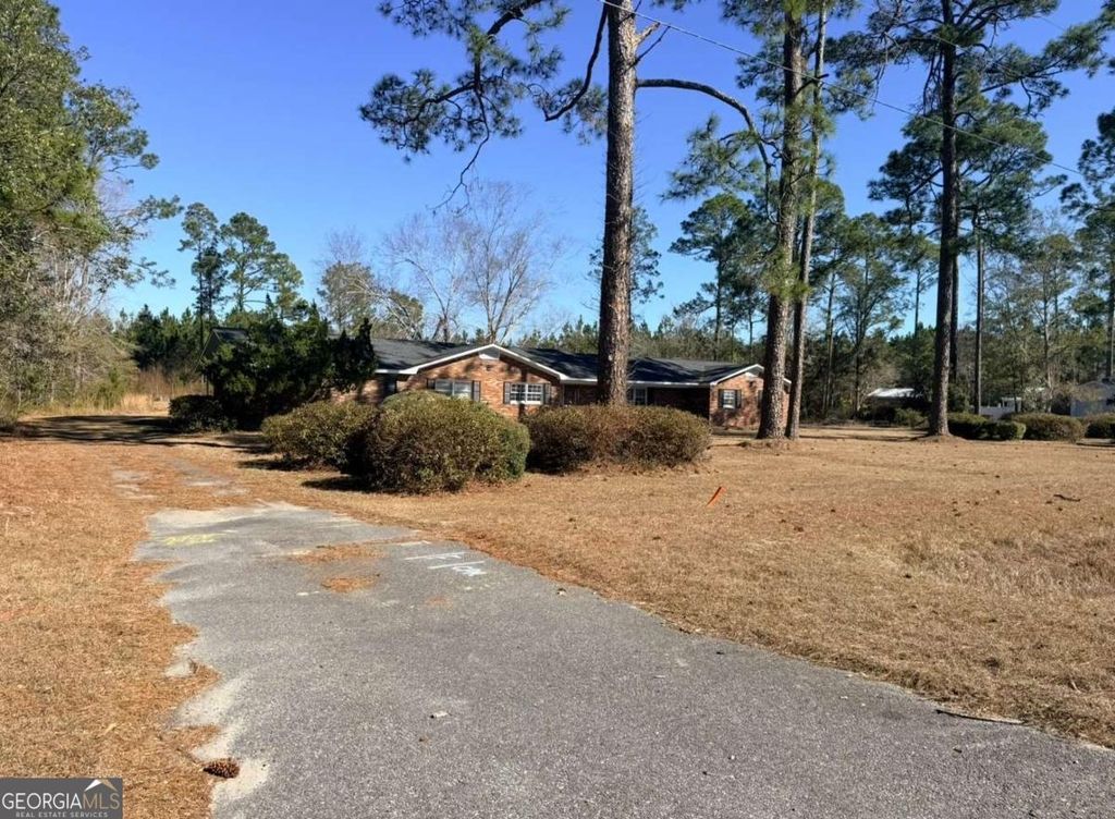 Photo of 2993 Golden Isle E Isle, Baxley, GA 31513 (MLS # 10674192)