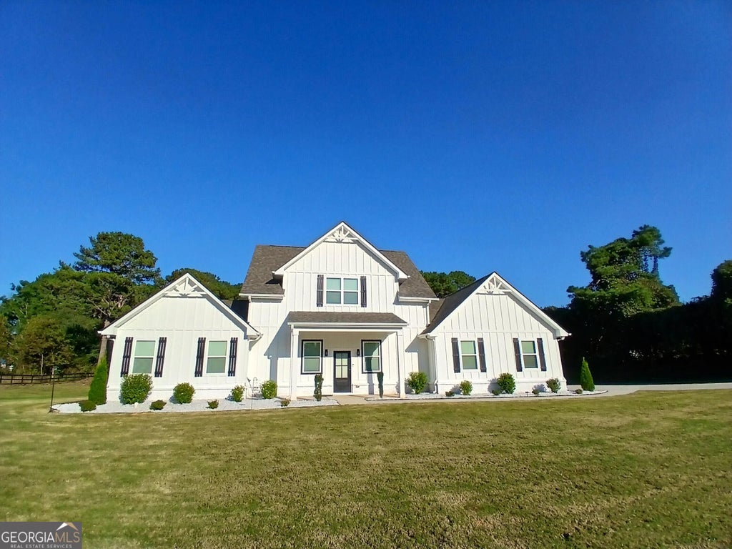 Photo of 1081 E Lake Road, McDonough, GA 30252 (MLS # 10874855)