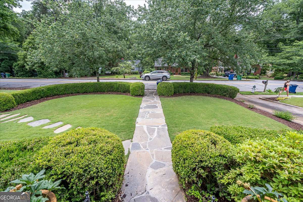 430 Milledge CIR
