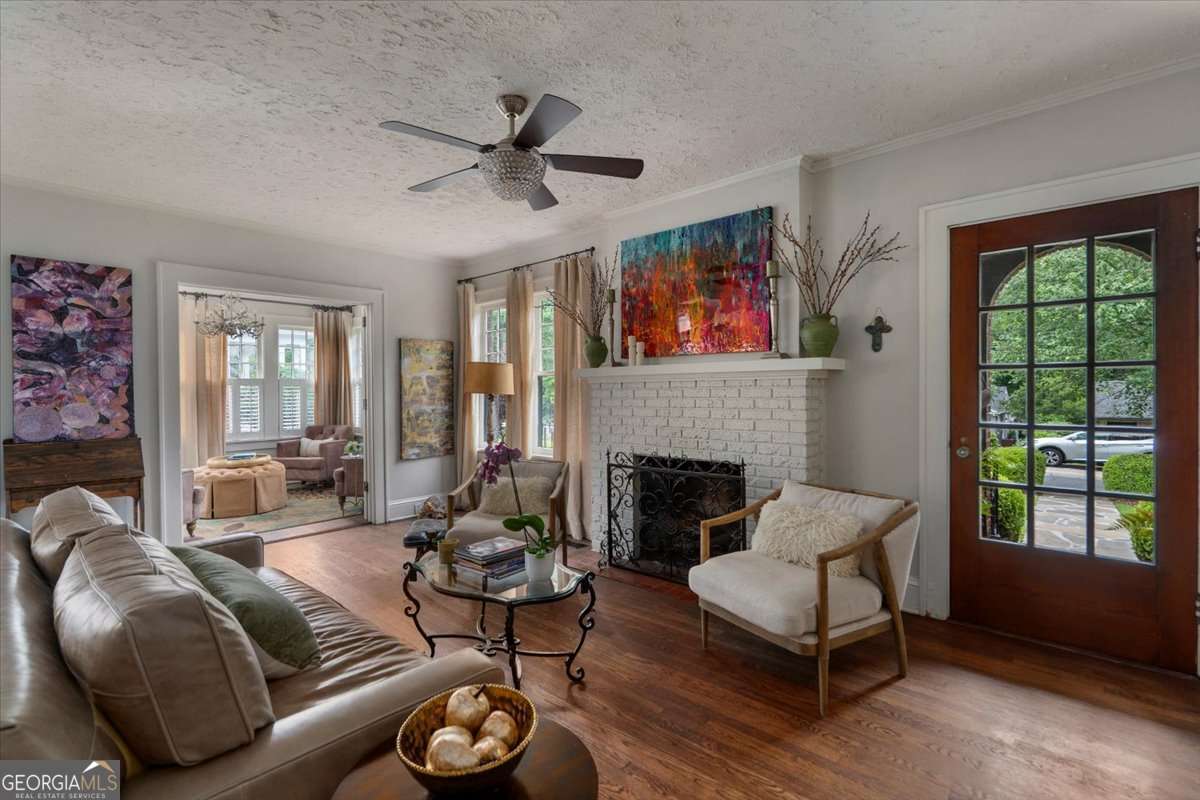 430 Milledge CIR