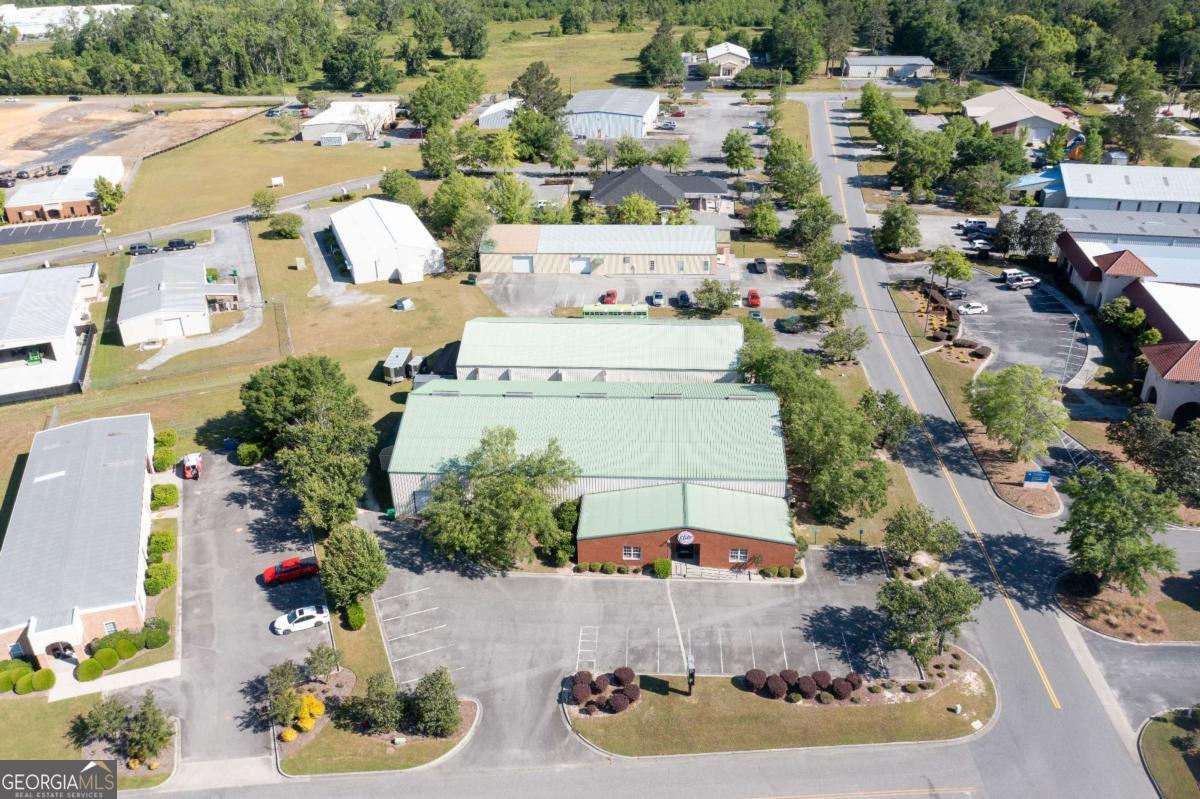 352 Enterprise DR