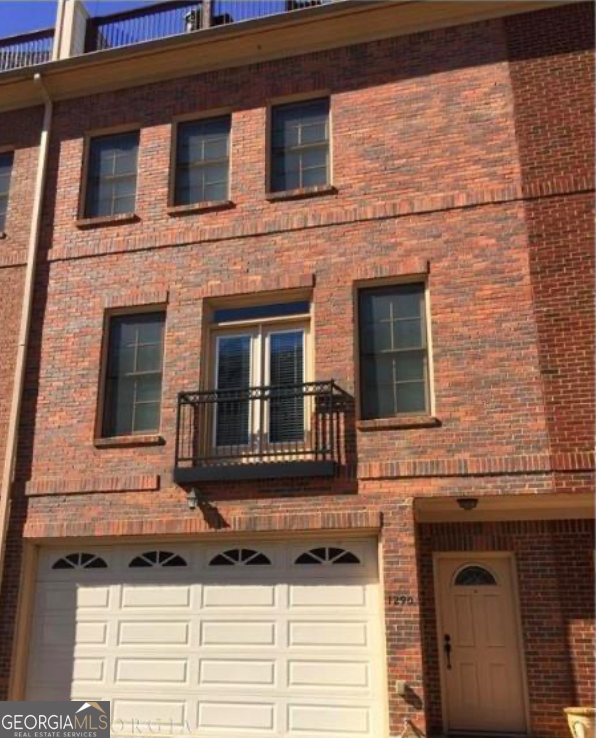 Beautiful Brownstone Townhome. This 3 bedroom, 3.5 bathroom home is located conveniently near the intersection of Memorial and Moreland, with quick access to I-20. Enjoy an open floor plan, gourmet kitchen, climate controlled 2 car garage, gated community. Near Edgewood retail, Little 5 Points, East Atlanta, Reynoldstown, Grant Park, Decatur, and Old Fourth Ward. Located approx 4 miles from the Emory University.