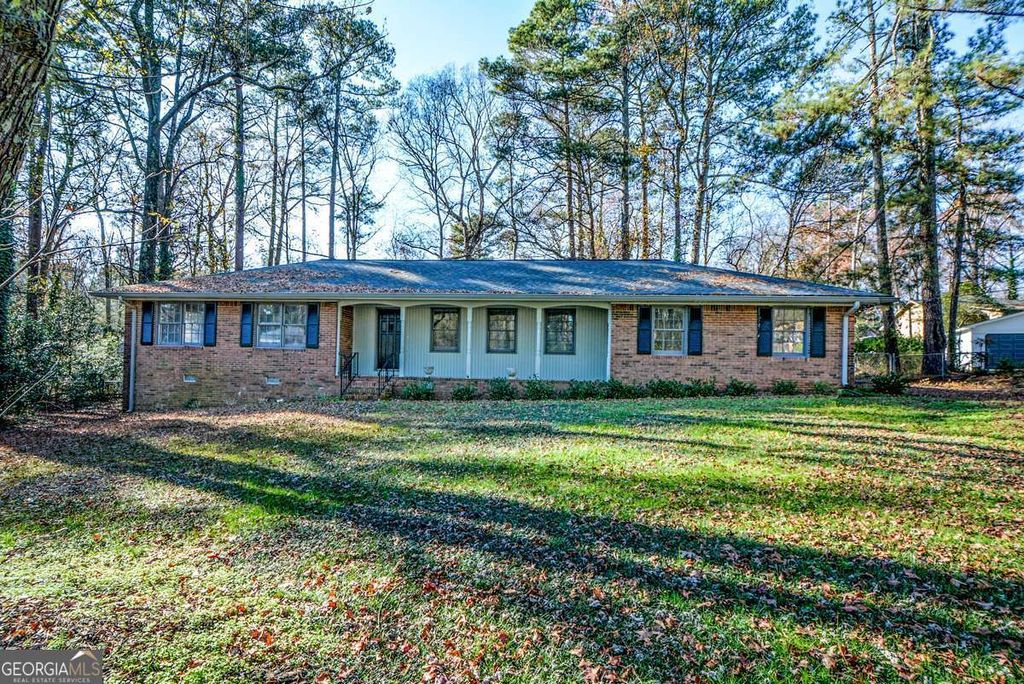 Photo of 1316 White Oak Street SE, Conyers, GA 30013 (MLS # 10655543)