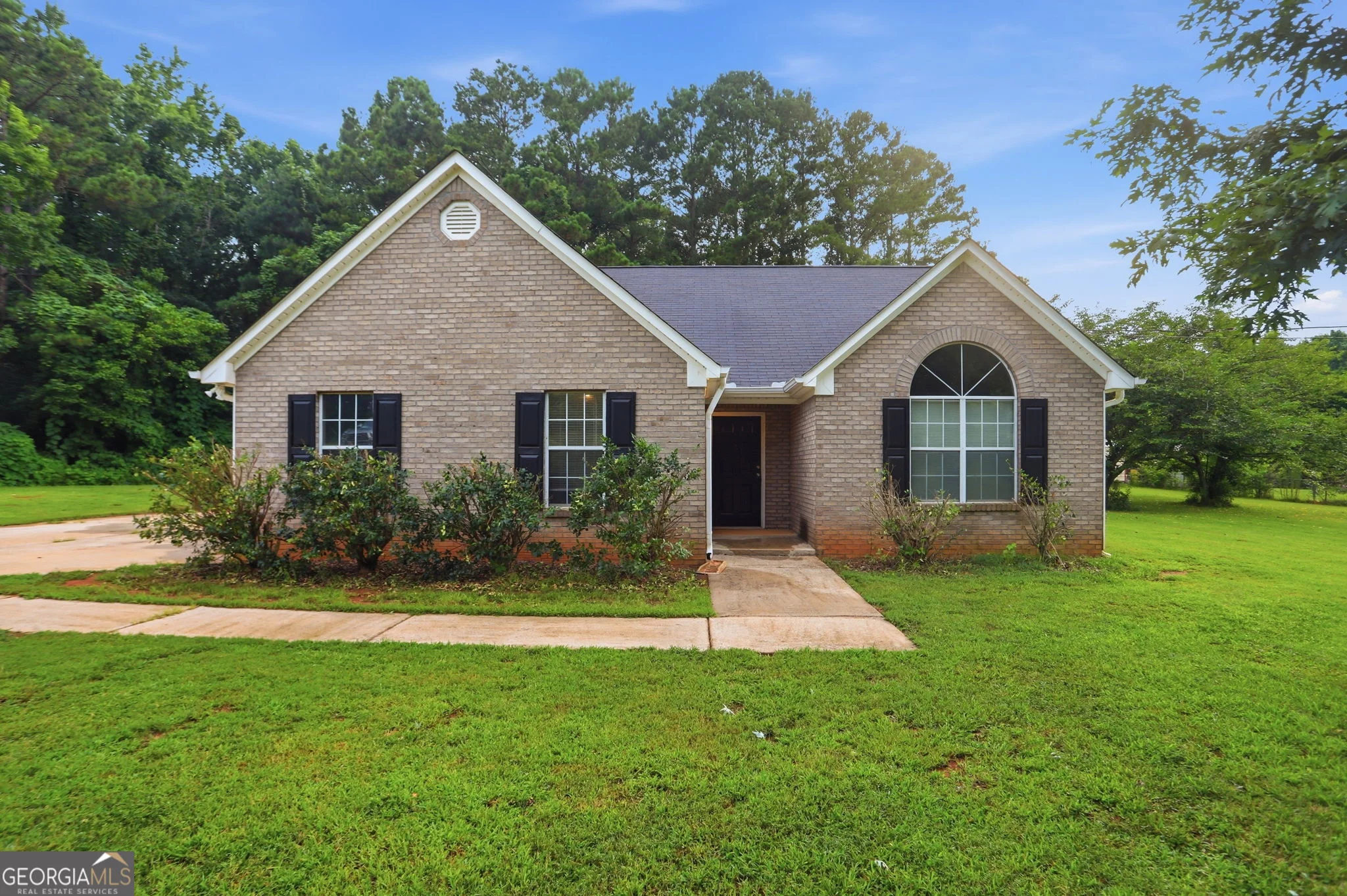1452 Stroud Road