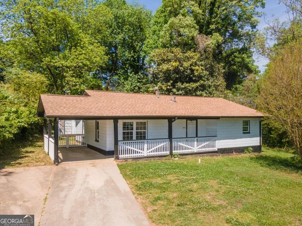 Photo of 2491 Martin Luther King Jr Boulevard, Gainesville, GA 30501 (MLS # 10734937)