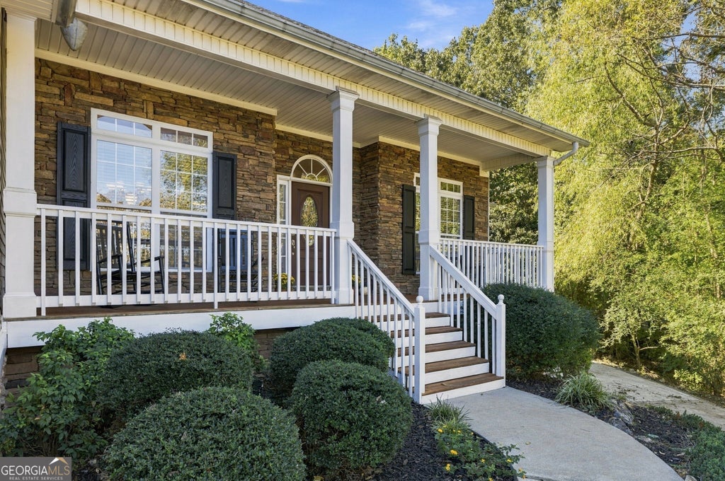 Photo of 12 Screaming Eagle Court, Adairsville, GA 30103 (MLS # 10876158)