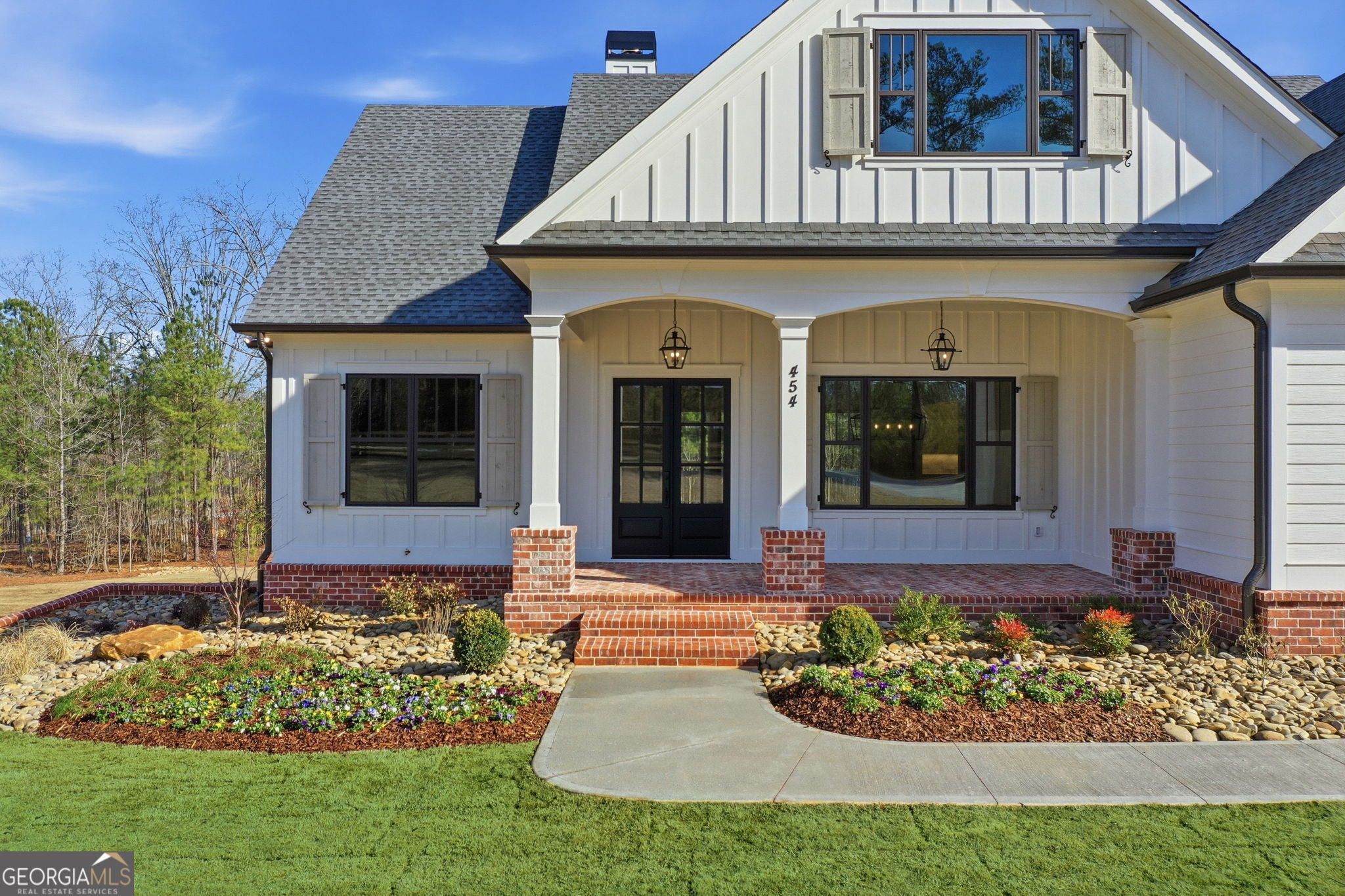 454 Mt. Olive Church LN