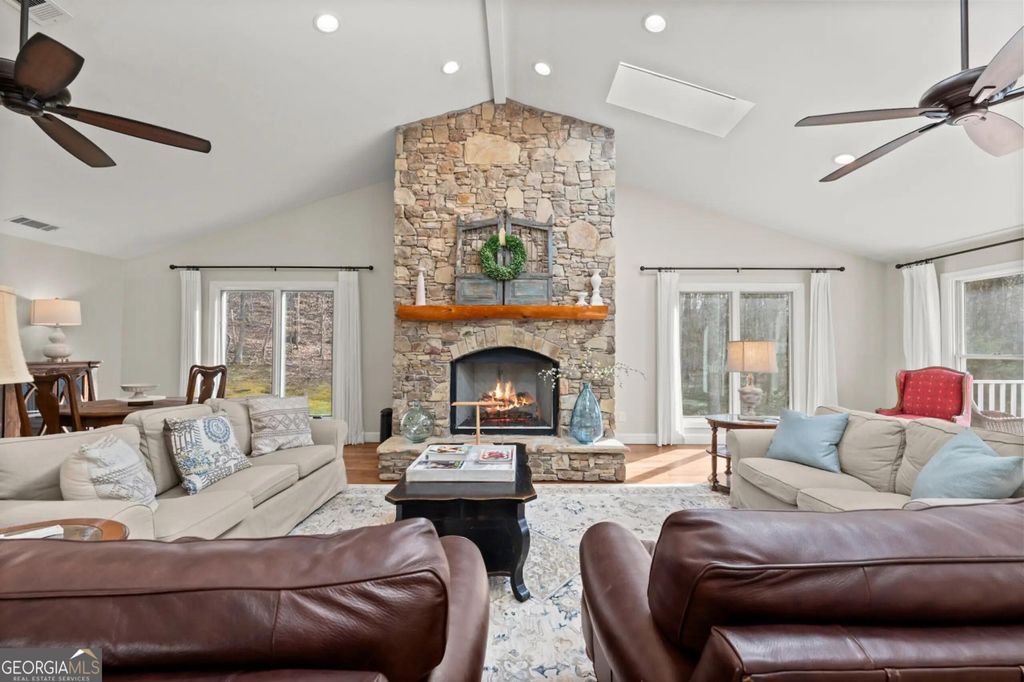 Photo of 3967 C Loggins Road, Gainesville, GA 30506 (MLS # 10712510)