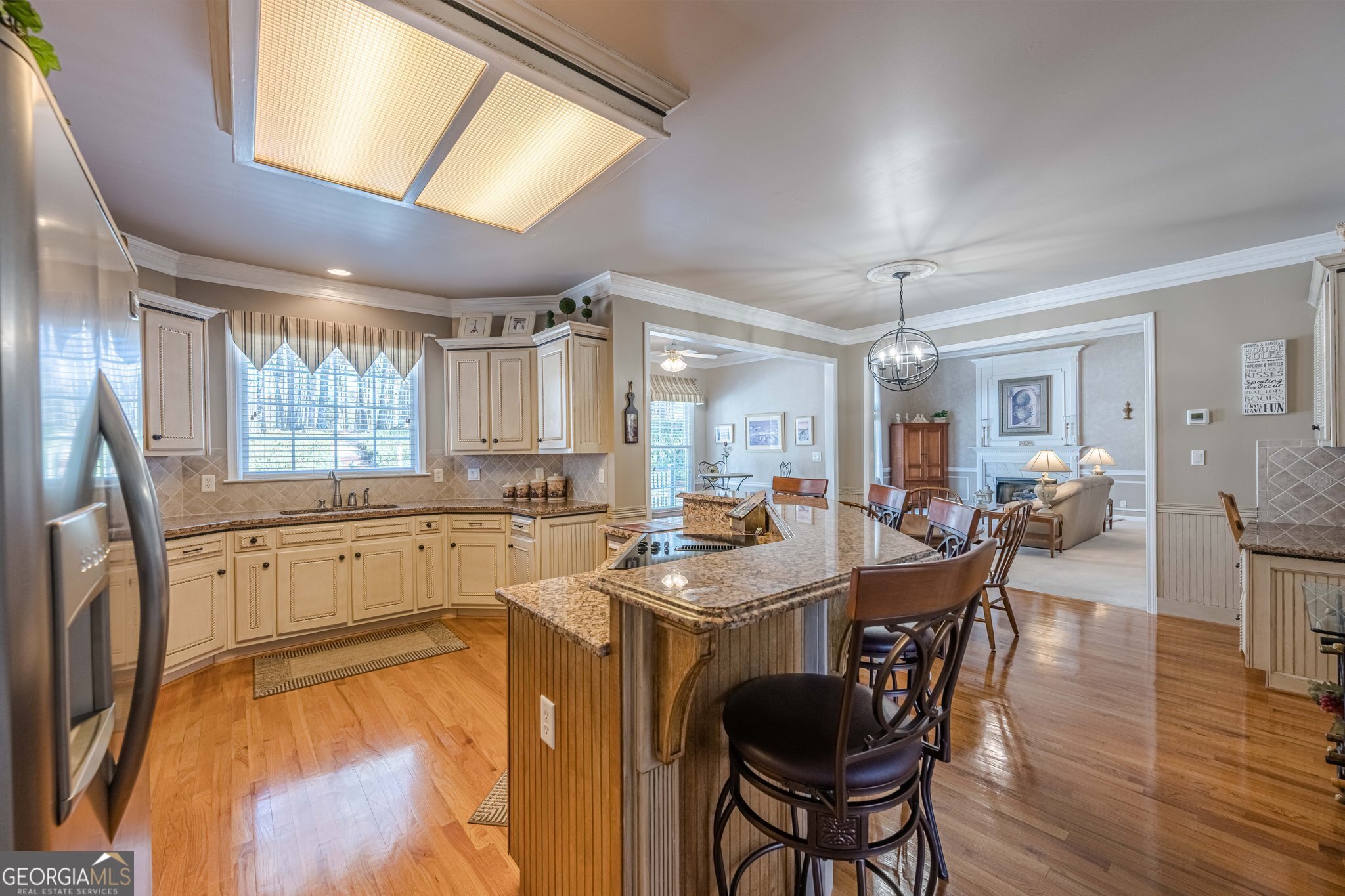 Cumming, Georgia 30028, United States, 5 Bedrooms Bedrooms, ,4 BathroomsBathrooms,Residential,Active,87951