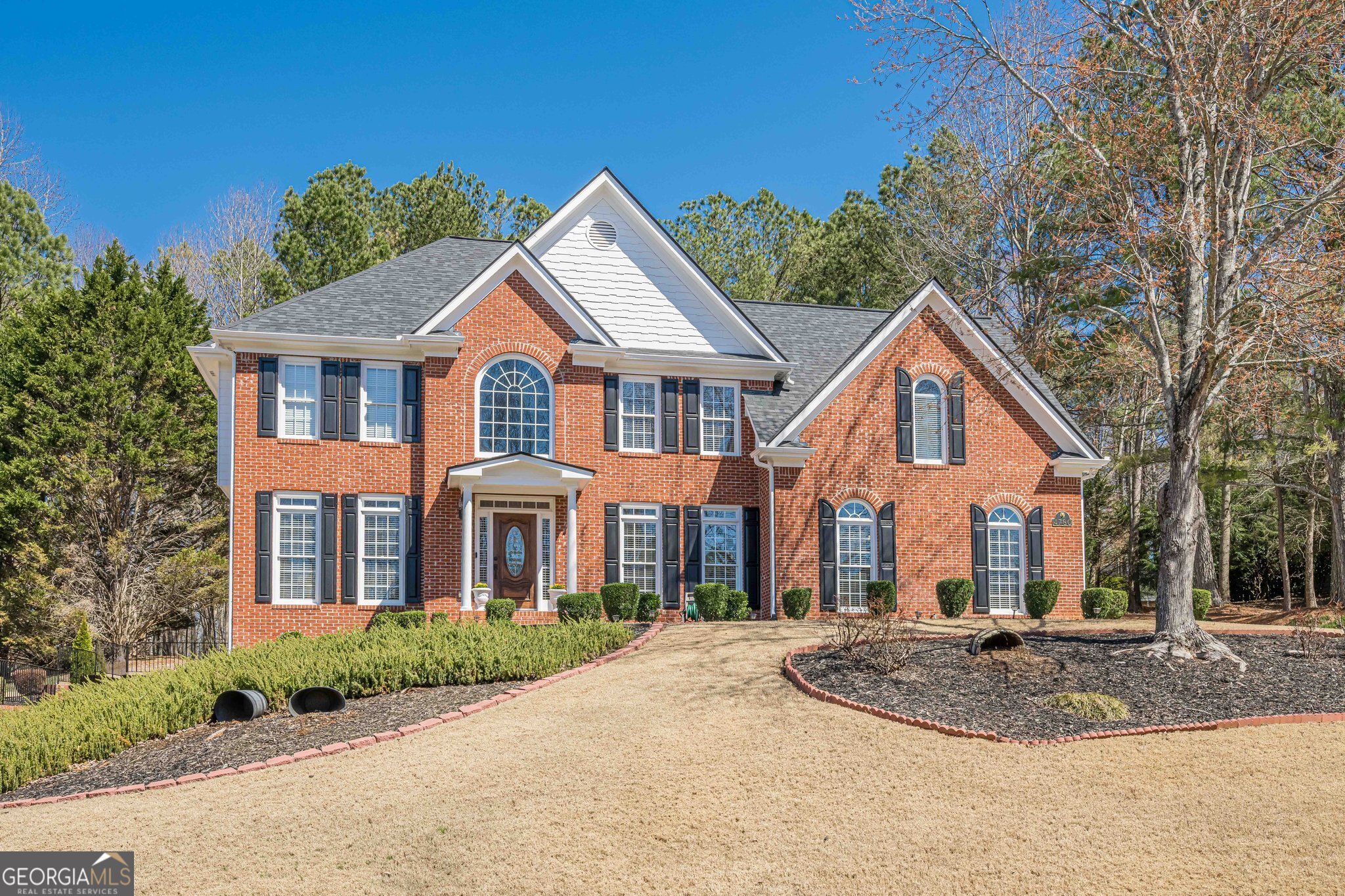 Cumming, Georgia 30028, United States, 5 Bedrooms Bedrooms, ,4 BathroomsBathrooms,Residential,Active,87951