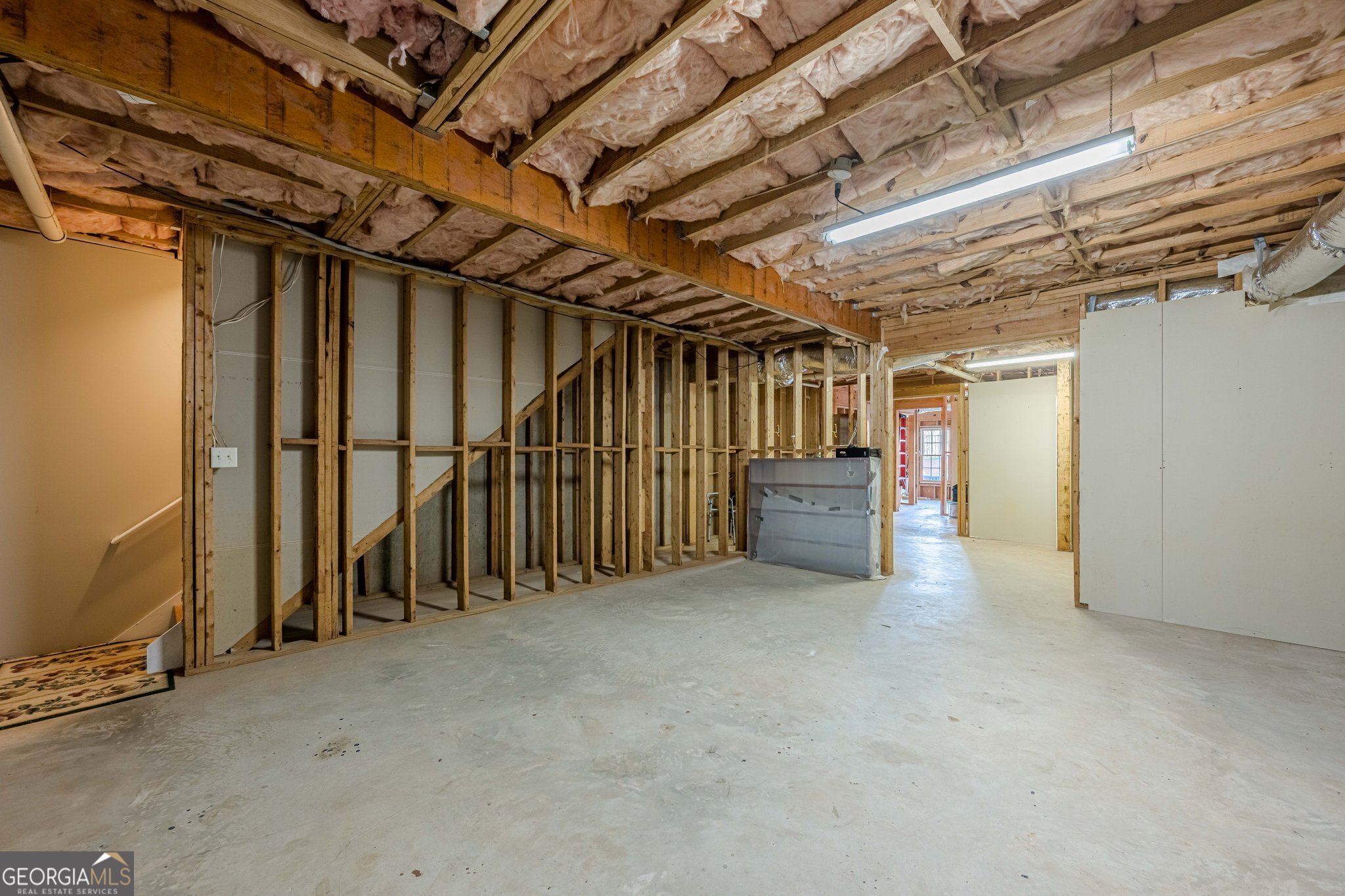 Cumming, Georgia 30028, United States, 5 Bedrooms Bedrooms, ,4 BathroomsBathrooms,Residential,Active,87951